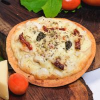 Pizza de Palmito e Champignon da Marmita Fitness BH 1